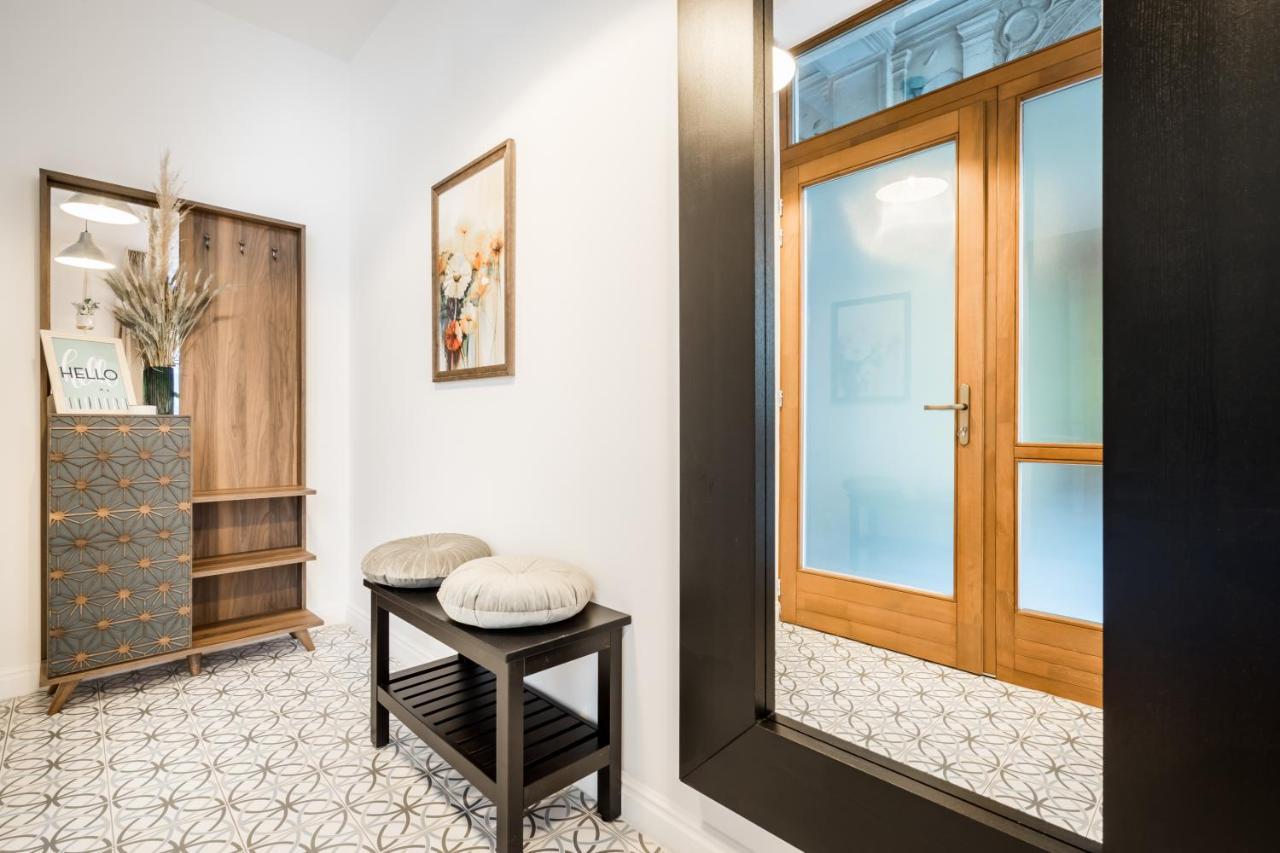 Roomli Boho Chic Apartments Budapest Exterior photo